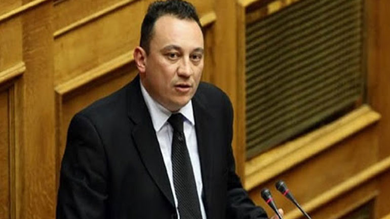 «Δεν θα διανεμηθεί στους πιστούς το Άγιο Φως»