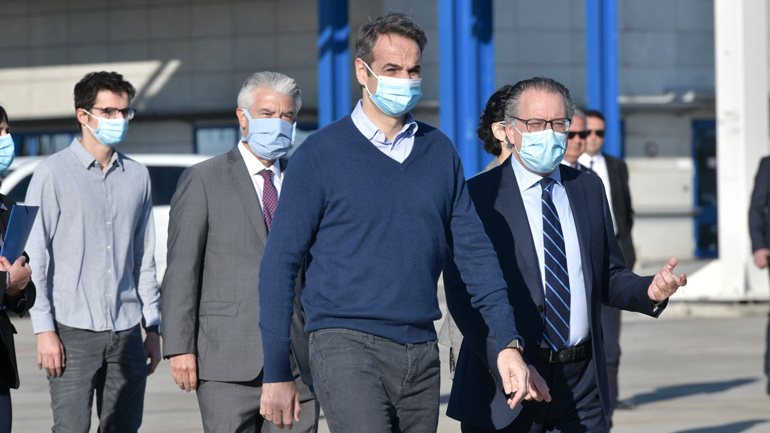 Παρουσία του πρωθυπουργού η αναχώρηση ασυνόδευτων ανηλίκων από την Αθήνα στη Γερμανία