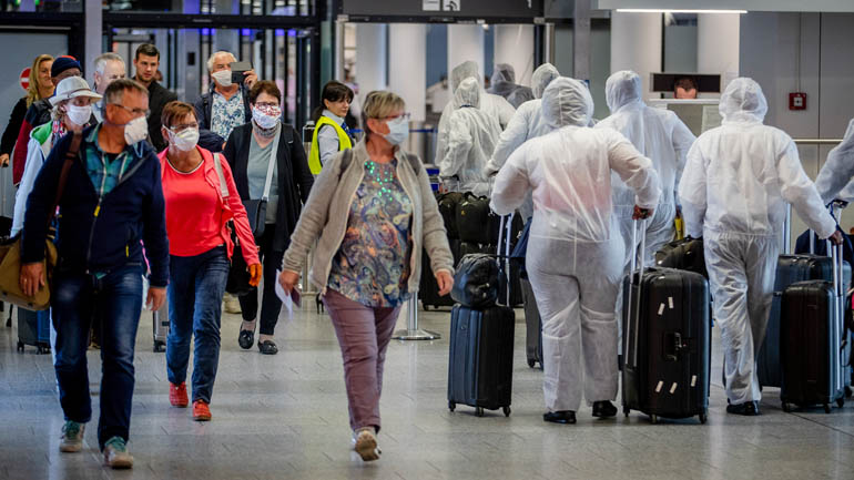 Κορωνοϊός: 184 νέοι θάνατοι και 2.458 νέα κρούσματα στη Γερμανία