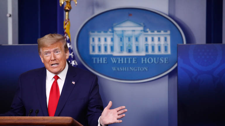 Ο Τραμπ ελπίζει να ισχύσουν οι ίδιοι κανόνες κοινωνικής απόστασης και για τους μουσουλμάνους στο Ραμαζάνι