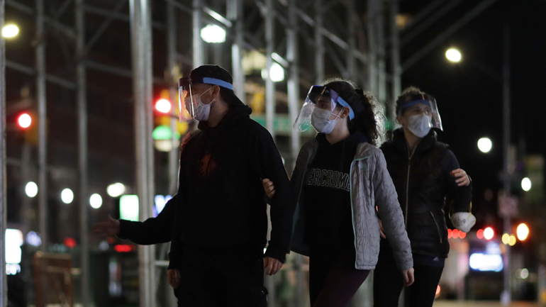 ΗΠΑ-Covid-19: Στους 1.997 οι νεκροί σε 24 ώρες