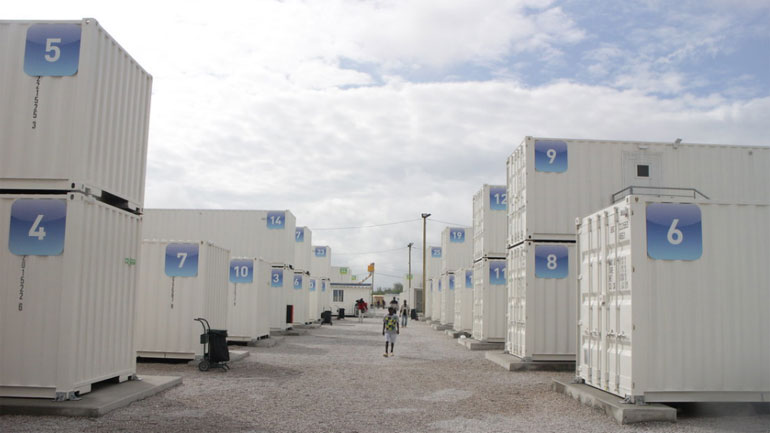 Η Αυστρία  αποστέλλει στην Ελλάδα 181 κοντέινερ διαμονής και υγειονομικού εξοπλισμού για μετανάστες