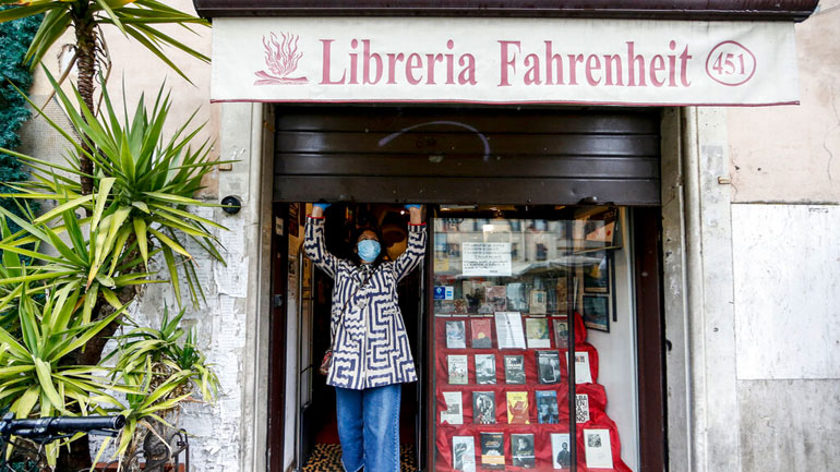 Στις περιφέρειες της Ιταλίας που επλήγησαν από τον κορωνοϊό η μετάδοση θα ανασχεθεί  τέλη Ιουνίου