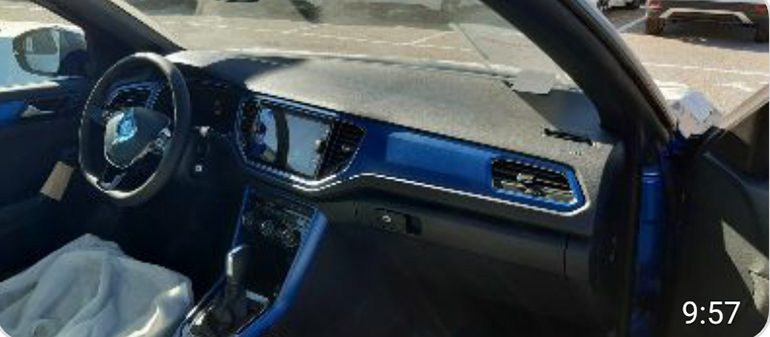 Το εσωτερικό του γερμανικού cabrio...