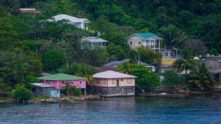 Παρατάθηκε για μία εβδομάδα η απαγόρευση κυκλοφορίας στην Ονδούρα