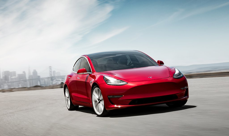 Από την αρχή του έτους έχουν πουληθεί 3 μεταχειρισμένα Tesla