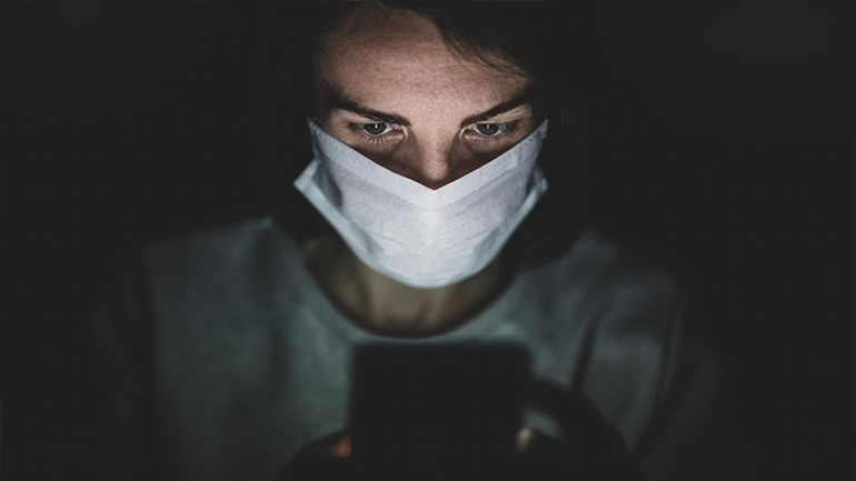 Γαλλία: Ψηφοφορία για τη δημιουργία εφαρμογής εντοπισμού επαφών COVID-19