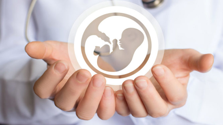 COVID-19 και εξωσωματική γονιμοποίηση: Τι μας δείχνουν τα μέχρι στιγμής δεδομένα