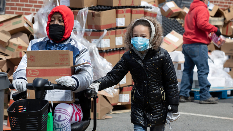 Ισπανία: Πράσινο φως της κυβέρνησης για πολύ περιορισμένες εξόδους των παιδιών από το σπίτι