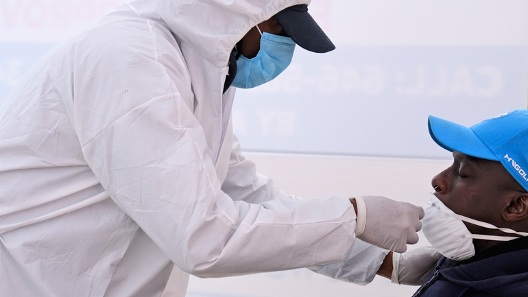 Ταϊβάν: «Συγγνώμη» ζητεί ο υπουργός Άμυνας για τα κρούσματα κορωνοϊού σε πολεμικό πλοίο