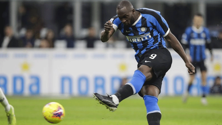 «Αδειάζει» τον Λουκάκου η Ίντερ