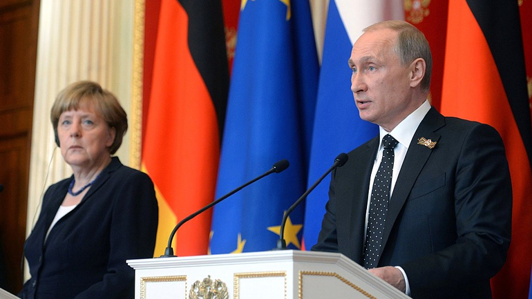 Τηλεφωνική επικοινωνία Πούτιν – Μέρκελ
