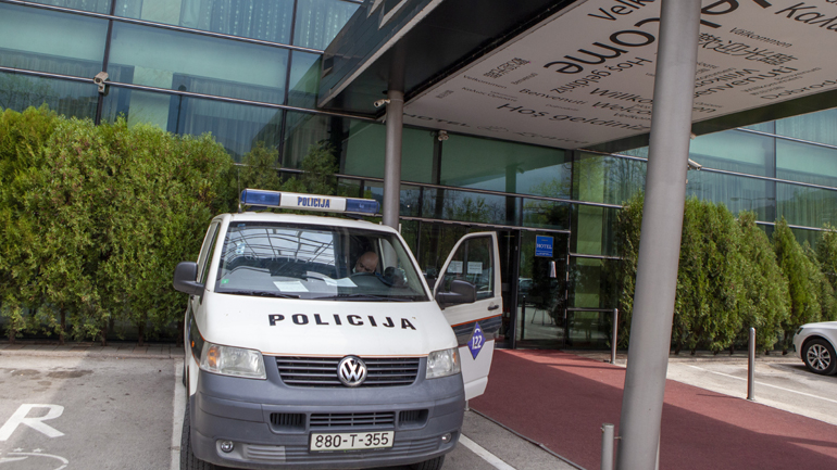 Βοσνία-Ερζεγοβίνη: Αντισυνταγματική η καραντίνα για ηλικιωμένους και παιδιά