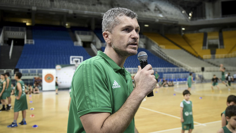 Καλαϊτζής: «Ο προπονητής Covid – 19 πήρε τάιμ άουτ γιατί χάναμε και έπρεπε να κάνουμε αλλαγές!»