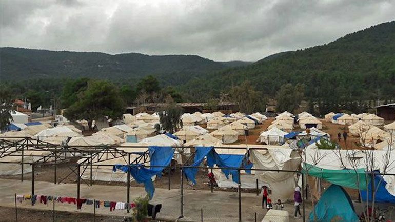 Θετικό κρούσμα κορωνοϊού στη δομή προσφύγων στη Μαλακάσα