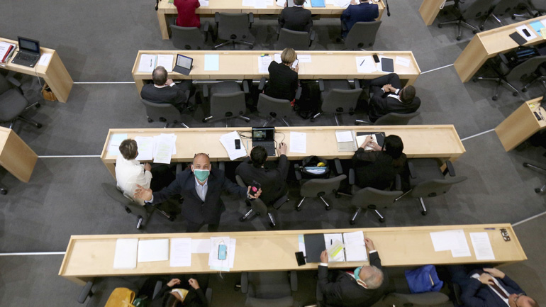 Αυστρία: Επαναλειτουργούν από τις 15 Μαΐου, με περιορισμούς, οι χώροι λατρείας των 16 θρησκευτικών κοινοτήτων Αυστρία: Επαναλειτουργούν από τις 15 Μαΐου, με περιορισμούς, οι χώροι λατρείας των 16 θρησκευτικών κοινοτήτων