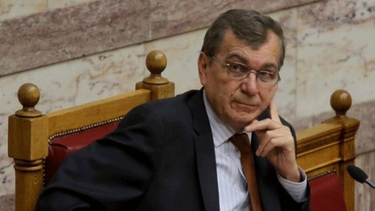 «Μάχη ζωής με τον κορωνοϊό δίνει ο Δημ. Κρεμαστινός»: Η αναφορά Λοβέρδου στη Βουλή