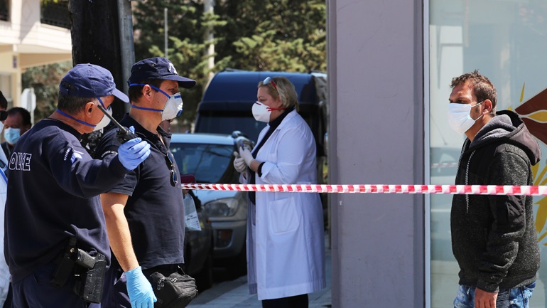 Λάρισα: Πέντε νέα κρούσματα κορωνοϊού στη Νέα Σμύρνη