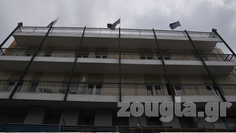 Πρόεδρος ΠΟΕΔΗΝ στο zougla.gr: «Απορούμε πως δουλεύει ακόμα η κλινική Ταξιάρχαι»