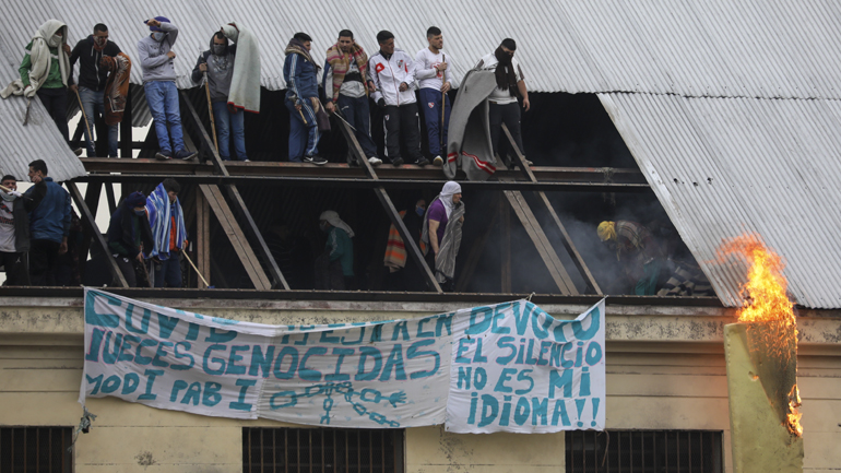 Αργεντινή: Κρατούμενοι έβαλαν φωτιά σε φυλακή κατά τη διάρκεια διαμαρτυρίας για τον κορωνοϊό