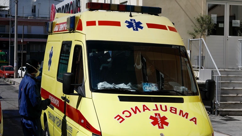 Ηράκλειο: Έχασε τη μάχη για τη ζωή η γυναίκα που έκανε «βουτιά στο κενό»