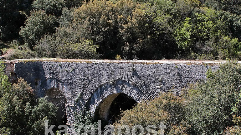 Χρυσοθήρες κατέστρεψαν ιστορικό μοναστήρι στην Καβάλα για να βρουν θησαυρό