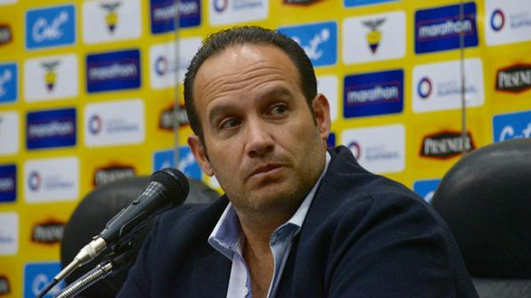 Ισημερινός: Η ομοσπονδία «έπαυσε» τον πρόεδρο, Φρανσίσκο Έγκας