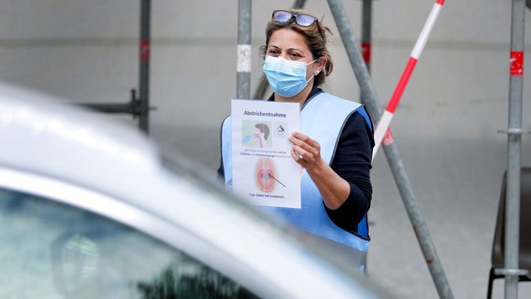 Γερμανία: Ομαδικά τεστ σε κτιριακό συγκρότημα – Δύο οικογένειες έσπασαν την καραντίνα