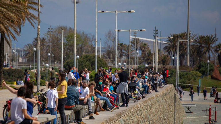 Ισπανία: Τα παιδιά βγήκαν σήμερα από το σπίτι για πρώτη φορά εδώ και έξι εβδομάδες