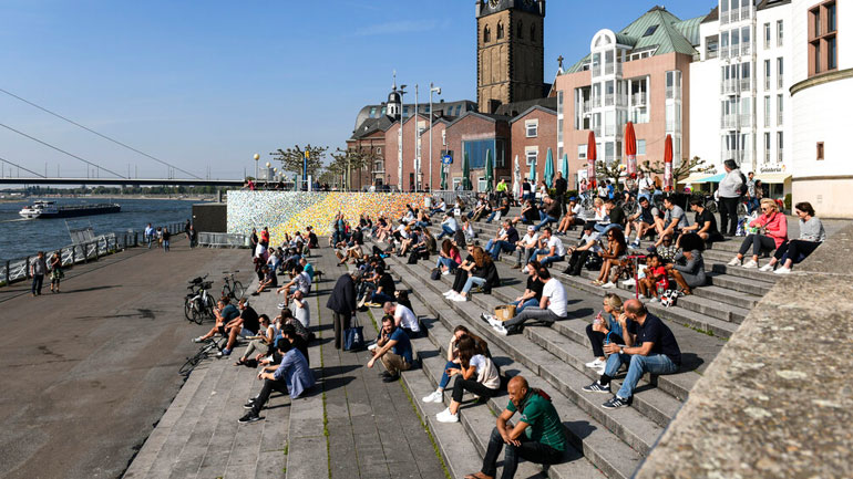 Γερμανία: Τα κρούσματα έφτασαν τα 154.175