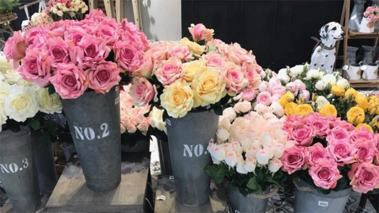 Σε σόου του Netflix οι διαγωνιζόμενοι θα φτιάχνουν τεράστια γλυπτά από άνθη