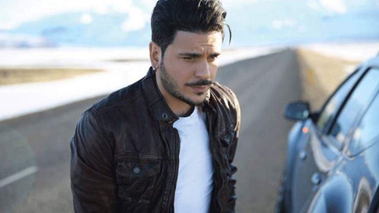 O Stan μας συστήνει τη νέα του σύντροφο μέσα από έναν χορό στο TikTok