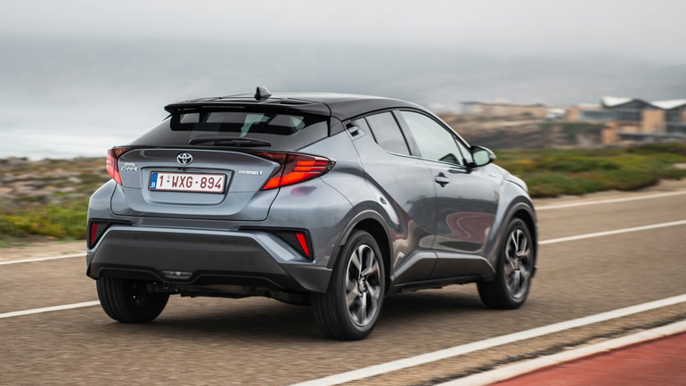 Η Toyota σπάει όλα τα ρεκόρ στα υβριδικά αυτοκίνητα