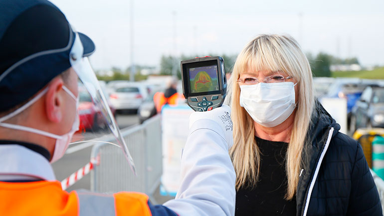 Στους 437 οι νεκροί από τον κορωνοϊό σε 24 ώρες στη Γαλλία Στους 437 οι νεκροί από τον κορωνοϊό σε 24 ώρες στη Γαλλία