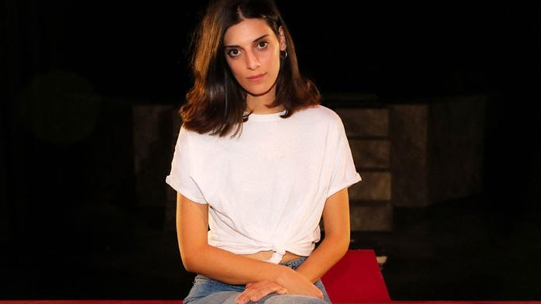 Χριστίνα Χειλά Φαμέλη για τις Άγριες Μέλισσες: «Δεν περίμενα να το δω αυτό στο σενάριο»