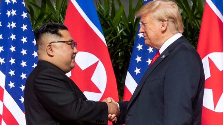 Τραμπ για Κιμ Γιονγκ Ουν: Του εύχομαι να είναι καλά