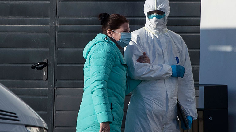 Στον ρωσικό Στρατό και τις στρατιωτικές ακαδημίες καταγράφηκαν περισσότερα από 2.600 κρούσματα