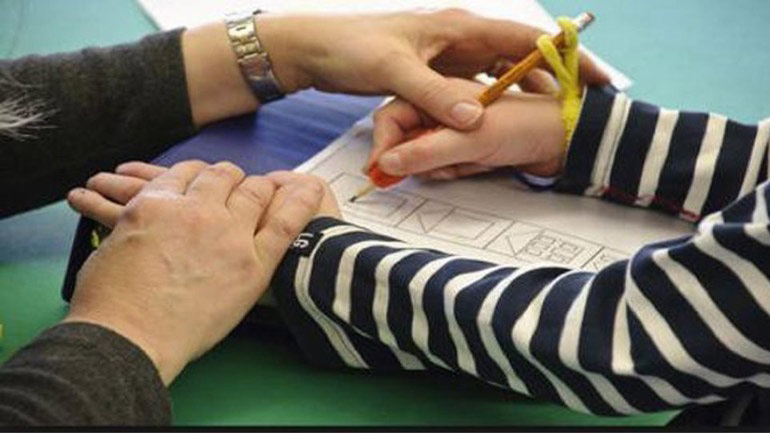 Άμεσα μέτρα στήριξης ζητούν οι θεραπευτές Ειδικής Αγωγής