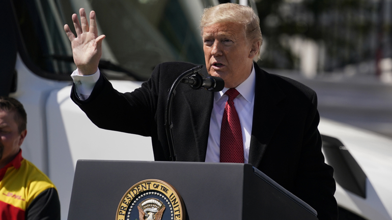 Τραμπ: «Η Κίνα θα κάνει ό,τι μπορεί για να χάσω τις εκλογές»