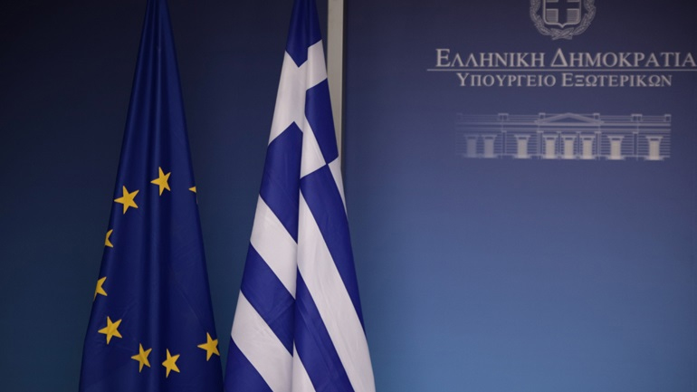 ΥΠΕΞ: Βαθιά θλίψη για το τραγικό δυστύχημα με το καναδικό ελικόπτερο στο Ιόνιο