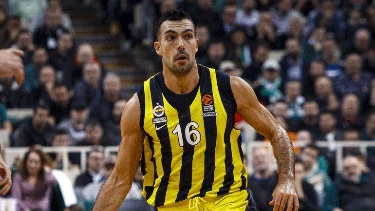 General Manager της Φενερμπαχτσέ: «Δεν έχουν βάση οι πληροφορίες ότι φεύγει ο Σλούκας»