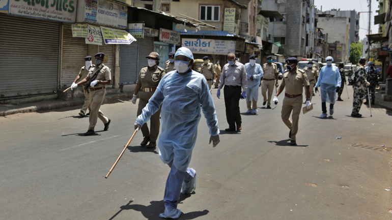 Covid-19: Ινδία και Aζερμπαϊτζάν παρατείνουν το lockdown