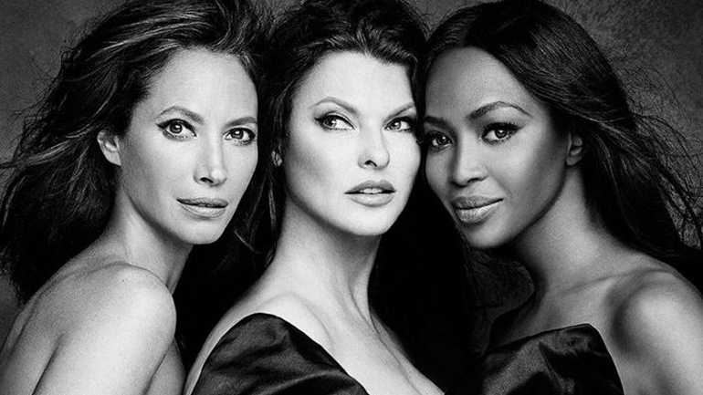 Gwyneth Paltrow, Naomi Campbell και Christy Turlington φωτογραφίζονται στο σπίτι τους για καλό σκοπό!