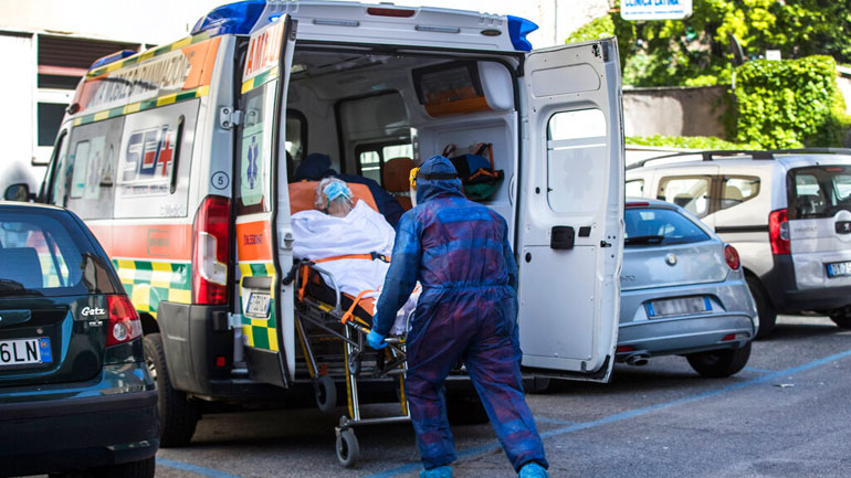 Ιταλία: Μείωση νέων κρουσμάτων – Μεγάλη αύξηση του αριθμού των νεκρών