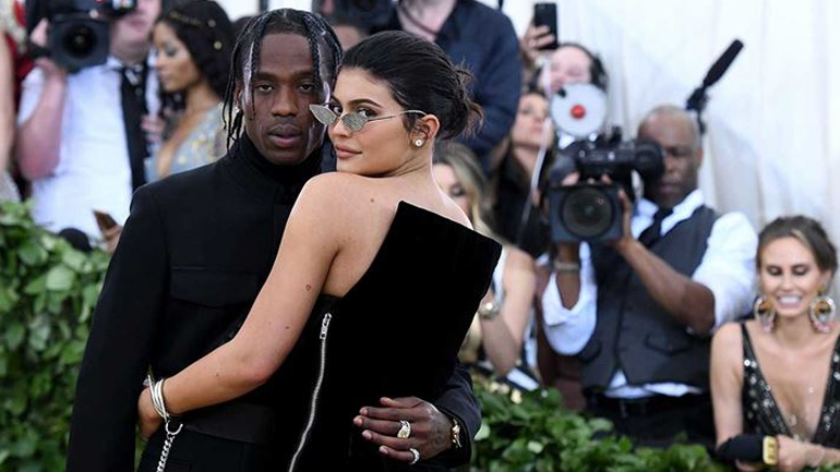 Κylie Jenner-Travis Scott: Η φωτογραφία που φουντώνει τα σενάρια επανασύνδεσης!