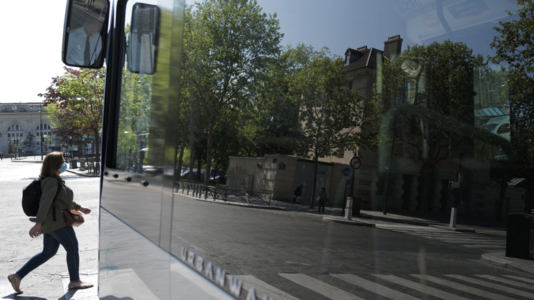 Γαλλία: Δεν θα τίθεται σε καραντίνα «κάθε πρόσωπο από την Ε.Ε., τη ζώνη Σένγκεν ή τη Βρετανία»