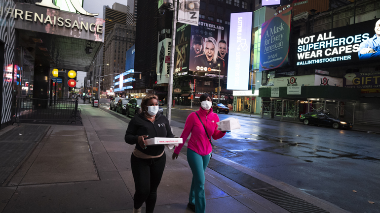Covid-19: Στους 1.453 οι νεκροί σε 24 ώρες στις ΗΠΑ