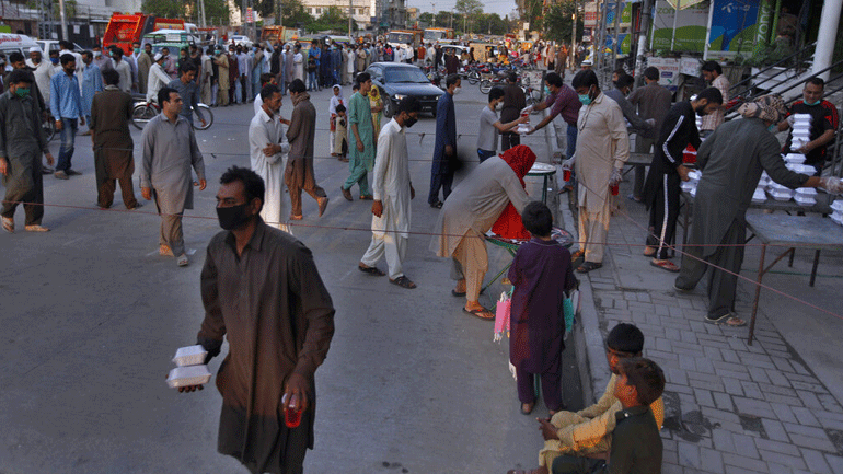 Πακιστάν: Στους 17 νεκρούς και στα 981 κρούσματα το τελευταίο 24ωρο