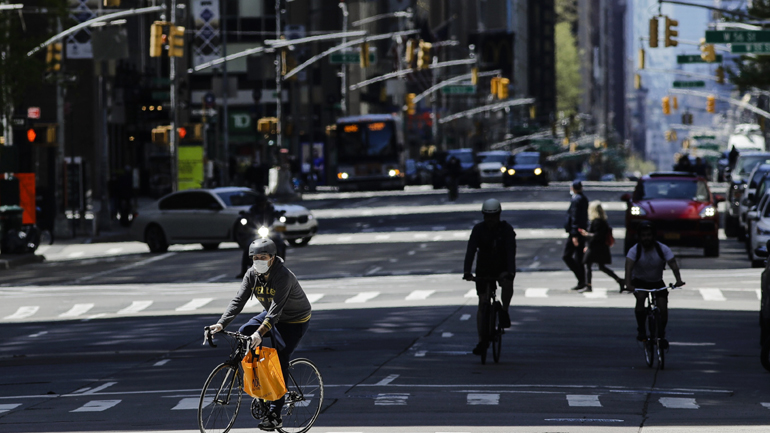 ΗΠΑ-Covid-19: Στους 1.015 οι νεκροί σε 24 ώρες