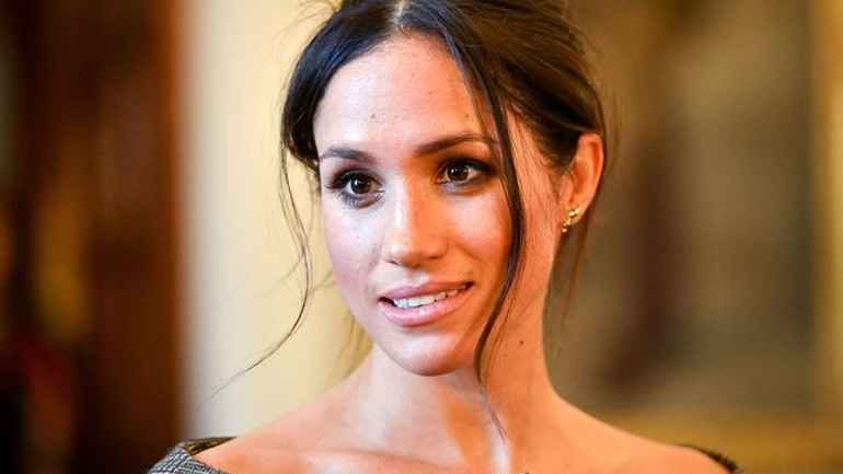 Στενός συνεργάτης της Meghan Markle αποκαλύπτει: «Η ιδιότροπη που νόμιζε πως ήταν ντίβα»